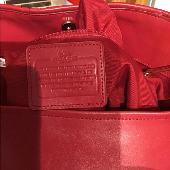 Coach Phoebe Shoulder Bag Red Quilted Leather - Picture 10 of 13